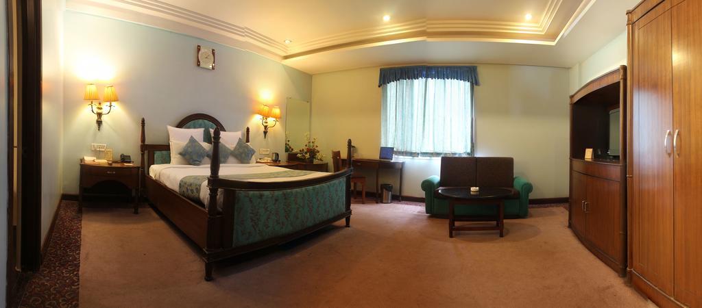 Hotel Grand International Rāipur Esterno foto