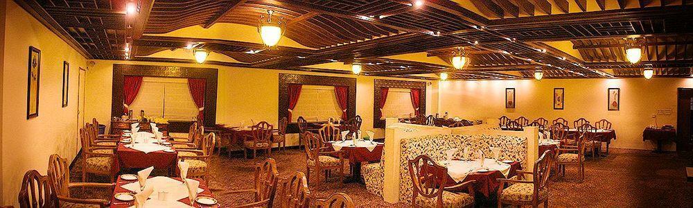 Hotel Grand International Rāipur Esterno foto