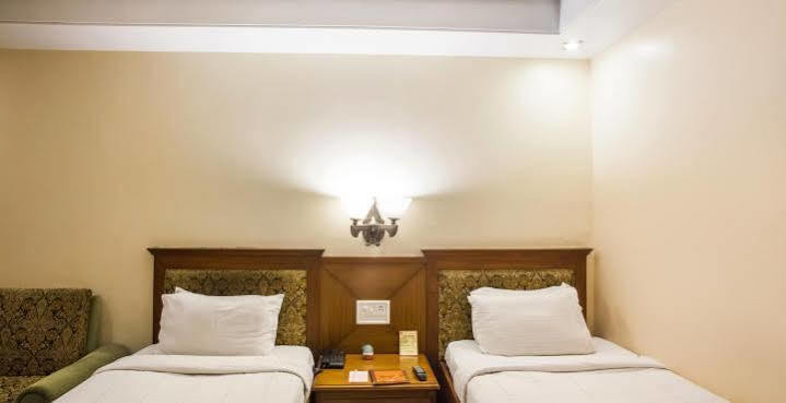 Hotel Grand International Rāipur Esterno foto