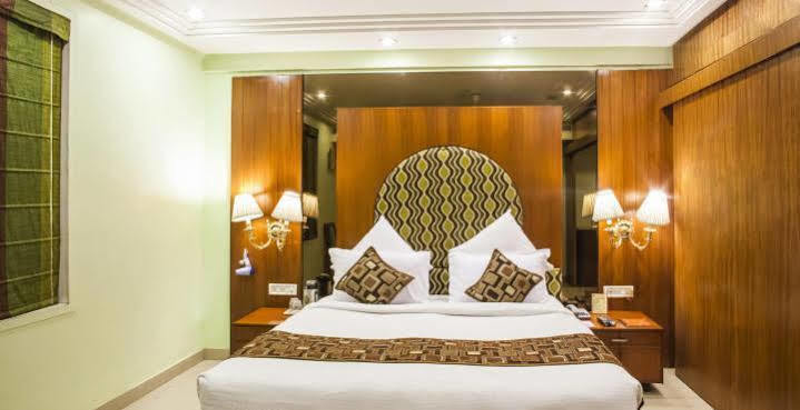 Hotel Grand International Rāipur Esterno foto
